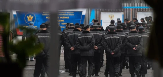 Осужденные на территории исправительной колонии