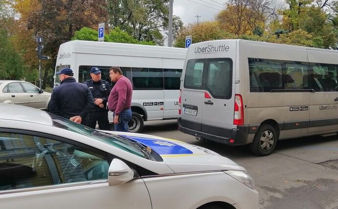 Безопасность пассажиров и нелегальные маршрутки Uber Shuttle