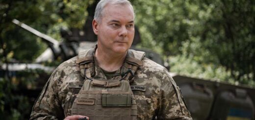 командувач ОСУВ «Північ» генерал-лейтенант Сергій Наєв
