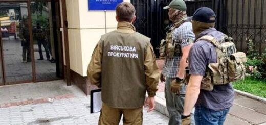 Что стоит за громкими "маски-шоу" силовиков
