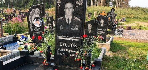 Гранитная правда Донбасса и Сирии: о чем говорят памятники, когда молчит государство