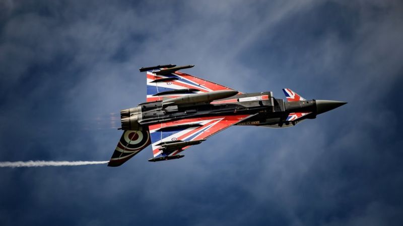GETTY IMAGES Підпис до фото, Eurofighter Typhoon - сучасний винищувач, але він, можливо, не дуже підходить для війни в Україні
