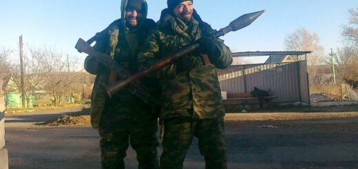 "Деды воевали". Неонацисты со всего мира едут учиться подрывной работе в Россию