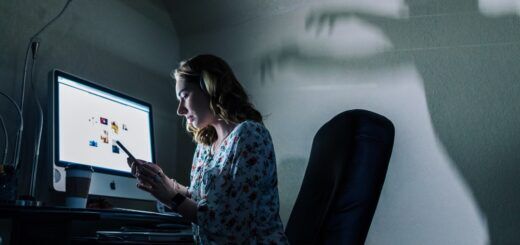 Как из Москвы осуществляется координация работы украинцев, которые нанимаются работать на врага интернет-троллями
