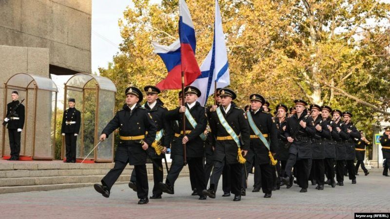 «В России они получили понижения»: чем бывшим украинским военным грозят новые санкции за Крым