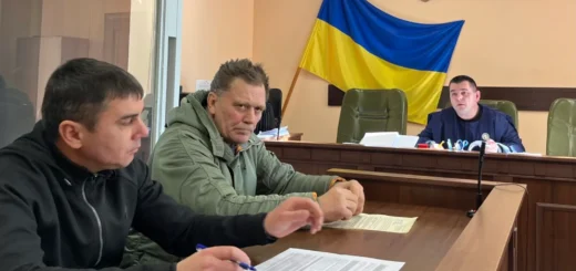Репортаж з зали суду: як у Києві судять сторожа, який не відкрив двері укриття під час ракетного удару рашистів