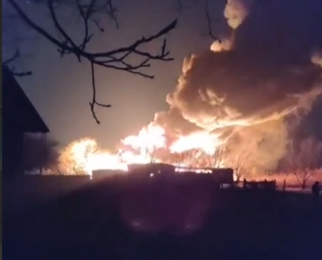 Літак А-50 - це літак дальнього радіолокаційного виявлення і управління, що забезпечував контроль повітряної обстановки і управління оперативно-тактичною авіацією.