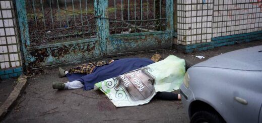 Кількість загиблих унаслідок ворожого ракетного удару по Одесі зросла до 20 осіб
