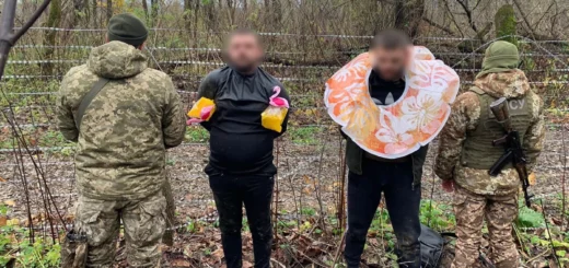 Як ухилянти-утіканти планують свої маршрути через гори, ріки й кордони ховаючись від обовʼязку захищати країну