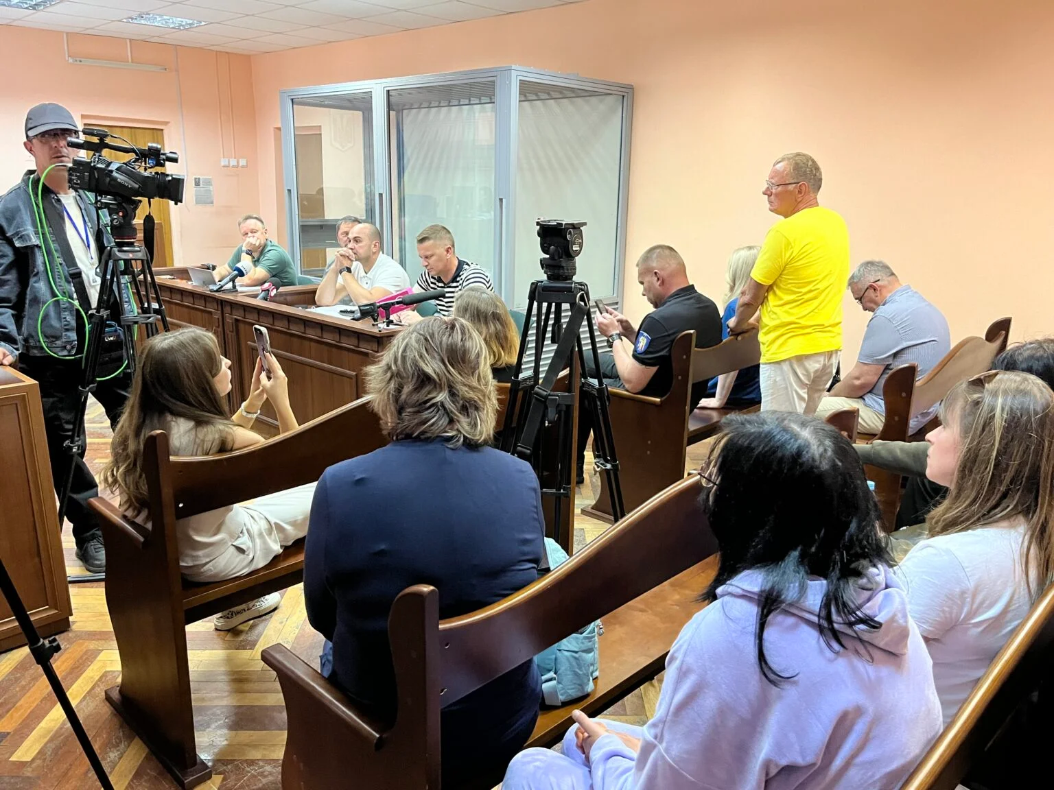 у Києві почали судити чотирьох чиновників