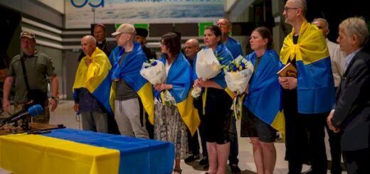 Нічого не сказали, на голову одягли мішок: як українців за обміном повертали з білоруських в'язниць