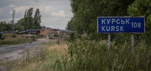 Пропускний пункт на кордоні РФ з Сумською областю. REUTERS/Viacheslav Ratynskyi
