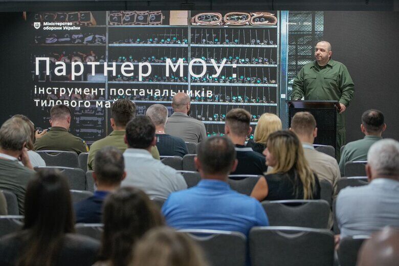 Постачальники-хапуги в Міноборони: від курток Резнікова до пончо Умєрова