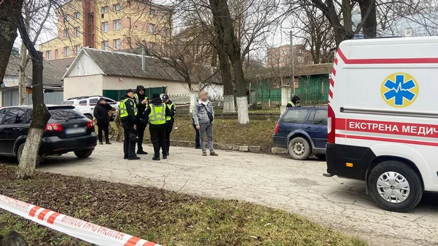 Правоохоронці поблизу ТЦК у Кам’янці-Подільському, 5 лютого 2025 року