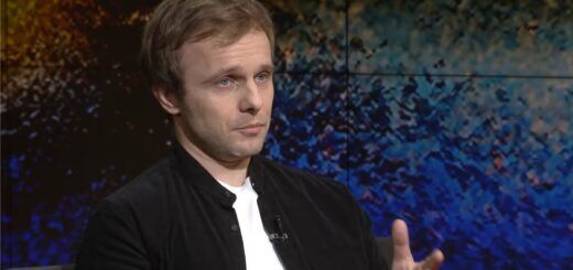 Український журналіст 4 роки таємно працював у Криму після окупації: "Прикриття було, що я блогер, копірайтер у рекламному агентстві"