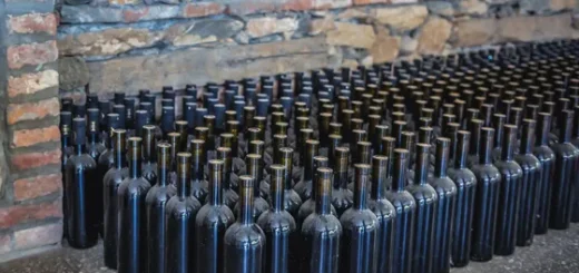 В Україні продають грузинський алкоголь, який виробляють спонсори війни — список торгових марок