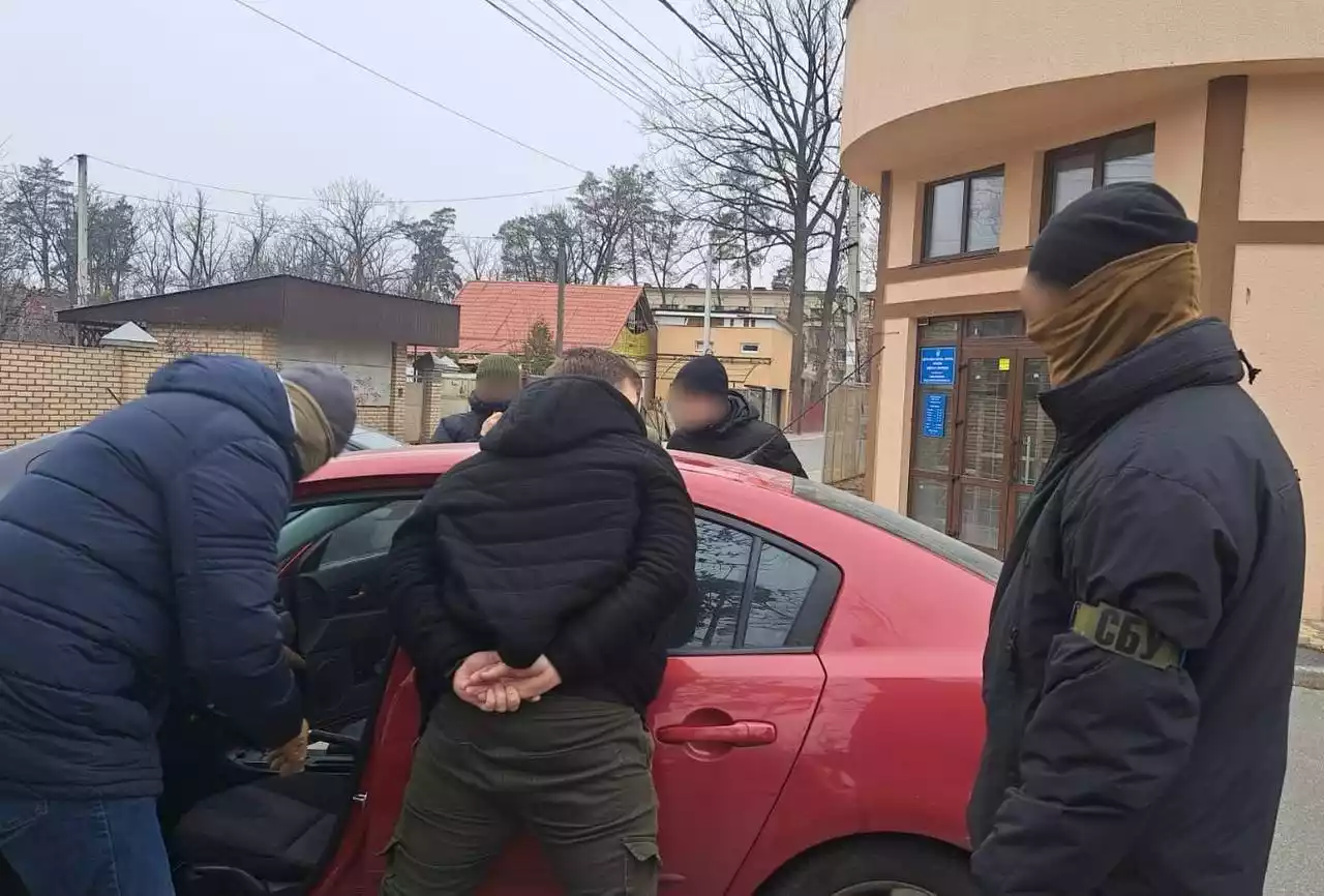Російська агентура в Україні в рясах і без