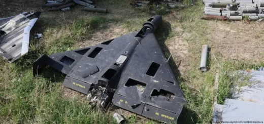 Фрагменти дрона-камікадзе типу "шахед", якими Росія регулярно атакує УкраїнуФото: Viacheslav Madiievskyi/Ukrinform/ABACA/picture alliance