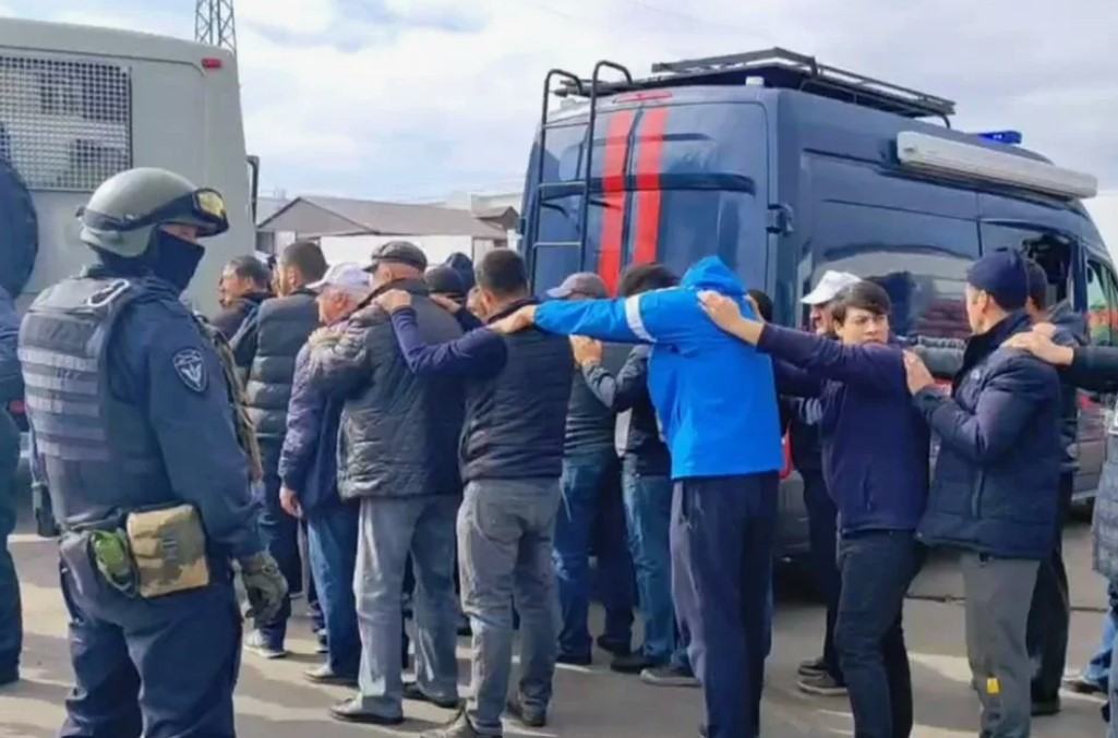 Рашисти без суду роками позбавляють свободи і вербують на війну українців які знаходяться в РФ