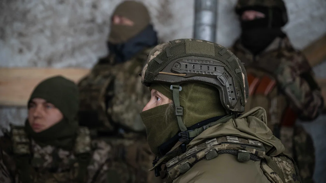 Колишні ув'язнені проходять підготовку до служби на передовій Maciek Musialek / Anadolu via Getty Images