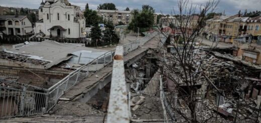 Наслідки російських обстрілів у Костянтинівці / фото 24 ОМБр імені короля Данила