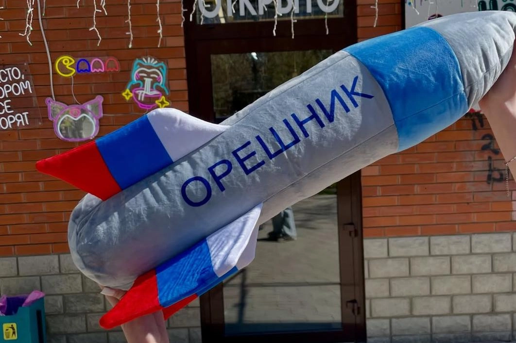 Ракета класу «земля — сарай». Як «Орешник» перетворився з грізної чудо-зброї на символ знецінення російських погроз