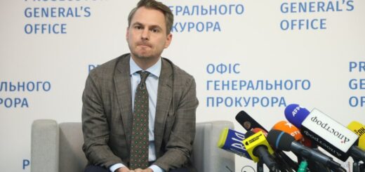 Генеральний прокурор України Руслан Кравченко під час брифінгу у Києві, 23 липня 2025 року. УНІАН/Віктор Ковальчук