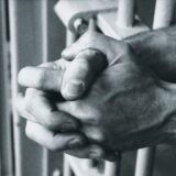 Російські загарбники схопили колишнього поліцейського і 14 днів катували його струмом