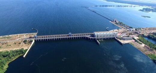 Підрив Каховської ГЕС окупантами — як постріл собі у ногу, але це невигідно Україні та ЗСУ