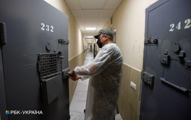 В Украине почти полторы тысячи пожизненно заключенны (фото: Виталий Носач / РБК-Украина)