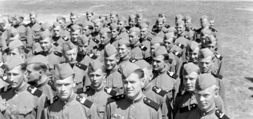 Солдаты Советской армии. 1960 год Фото Карла Майданса (Carl Mydans)