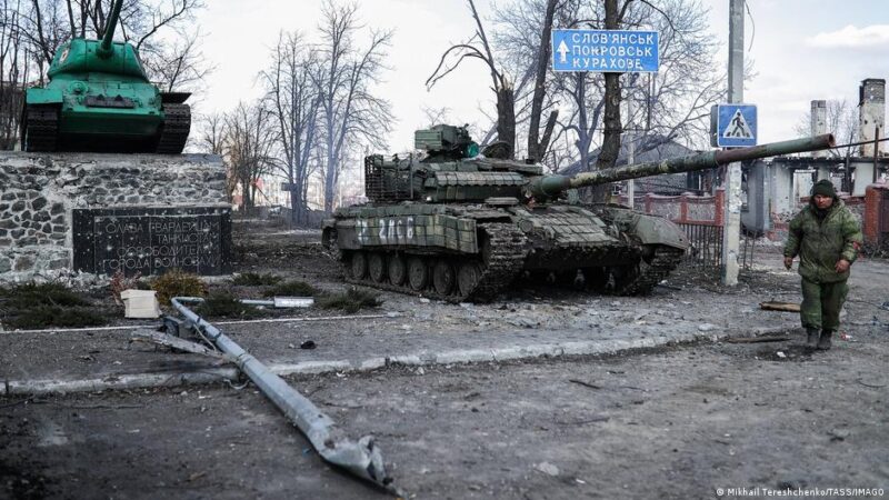 Великий наступ путінської армії на Донбасі: два сценарії і п’ять змінних
