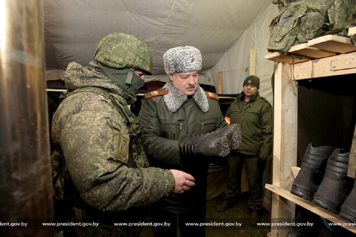 Пять аргументов «за» и «против» того, что Лукашенко в ближайшие месяцы решит вступить в войну против Украины