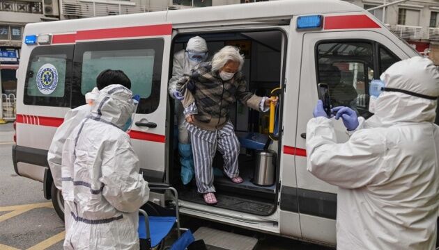 Парадокс: выздоравливают от COVID-19 вдвое реже, чем болеют. Почему?