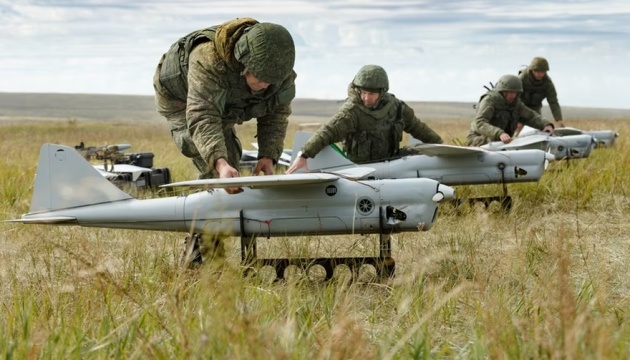 Попри санкції, швейцарські мікрочіпи використовують у російських безпілотниках «Орлан»