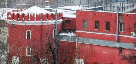 Будут ли сажать «воров в законе» в России? Автор "Бандитского Петербурга" – о криминальном подполье