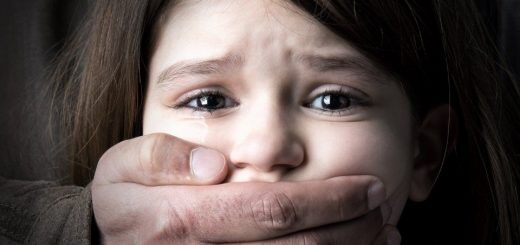 Реєстр педофілів та хімічна кастрація: захист дитини чи додаткові ризики
