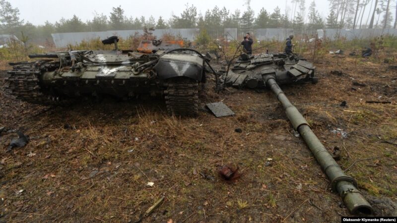 Освобожденное ВСУ село Дмитровка в Киевской области Украины, 1 апреля 2022 года