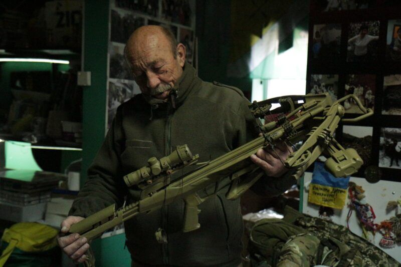 Бойовий арбалет у вмілих руках може бути небезпечною зброєю