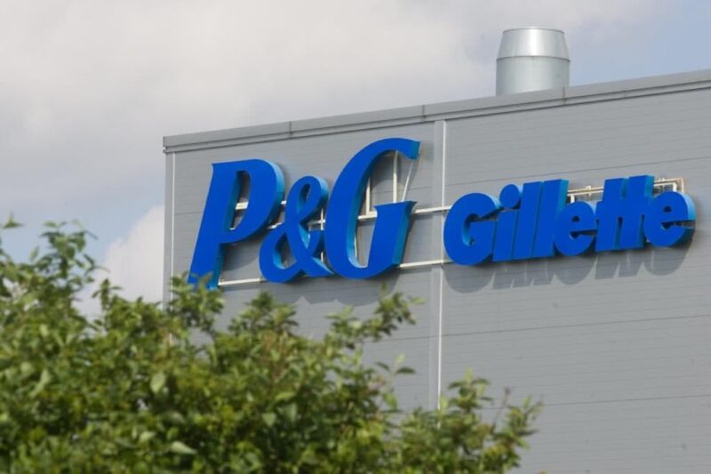 Як Gillette спонсорує війну Росії проти України