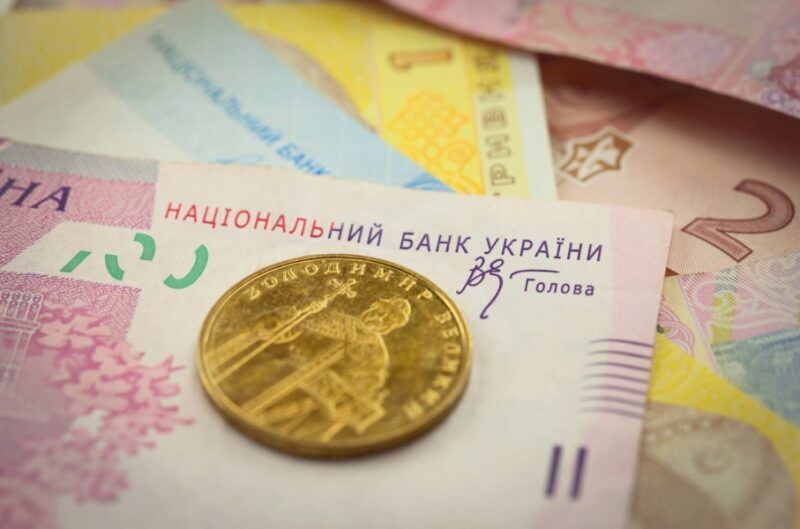 Мистецтво ухилятися. Чому українці не платять податки