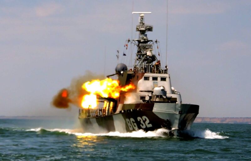 Корабель морської охорони #BG32 «Донбас» Маріупольського загону морської охорони ДПСУ під час навчань, червень 2018 року