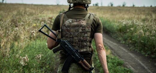 Що зараз відбувається на передовій: всі вдягнені, обуті, але поки без шапки