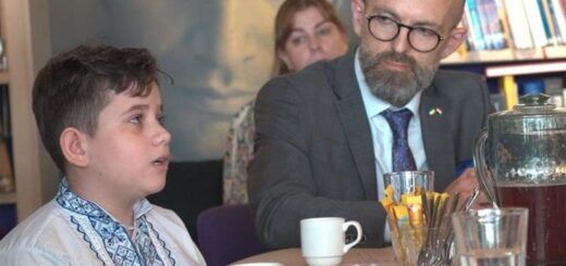Що українські діти розповіли у Гаазі про російську навалу: "Мою маму вбили. Мене викрали"