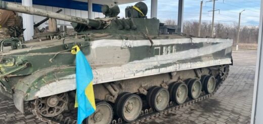 Чому російські війська в боях проти ЗСУ поспішають кинути свої "братські могили піхоти" (БМП)
