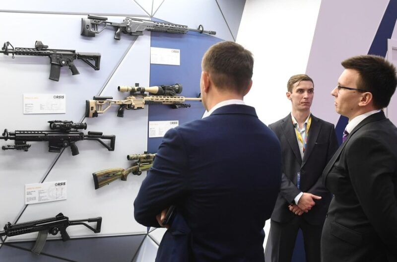 Как в Швейцарии закрыли глаза на поставки станков для военного завода в Россию, а в Латвии на поставки микросхем