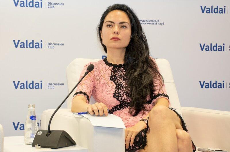Маша-Бентли на службе ГРУ. Как под видом скромной сотрудницы ООН работала шпионка-миллионерша