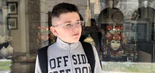 "Мы будем стоять за спинами их женщин и детей". Как 16-летний сын главы Запорожской райадминистрации пережил 90 дней в заложниках у оккупантов