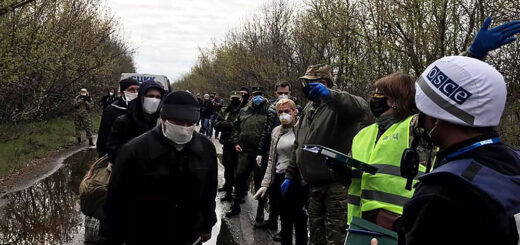 Чимало українських громадян все ще лишається в полоні бойовиків та в тюрмах Росії
