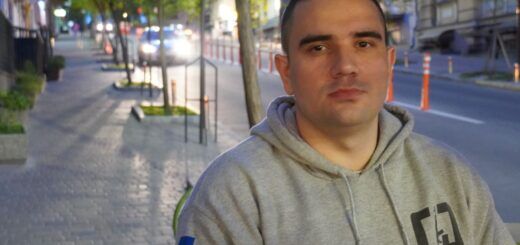 Розвідник з ДШВ – про замінування Чонгару, оборону Ізюма і кривавий “Шервудський ліс”: “Геть усі знання, отримані в академії, знадобилися під час великої війни”